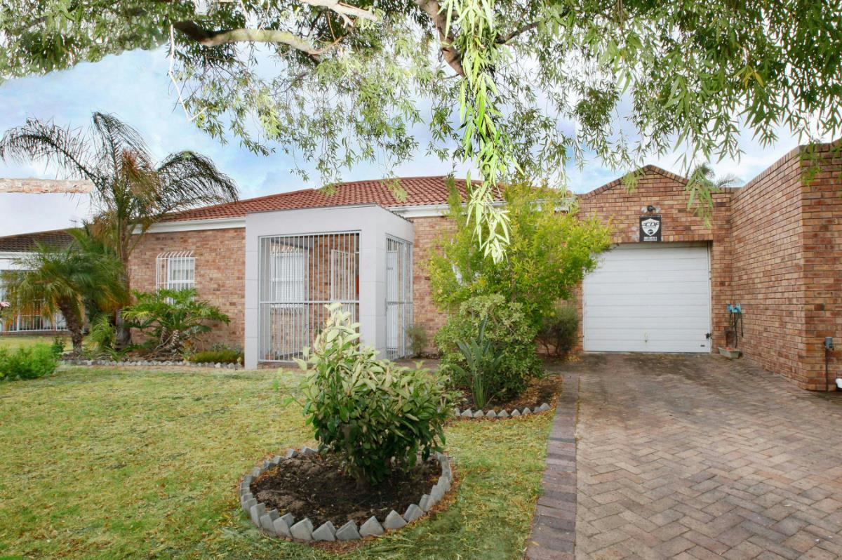 Houses for Sale and Flats to Rent in Durbanville Pam Golding Properties