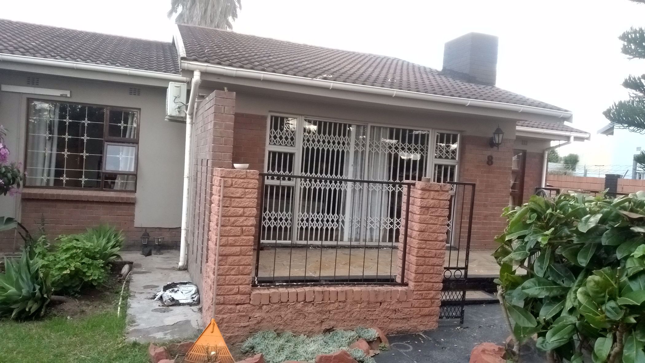 9 Bedroom House For Sale Southernwood Mthatha 1MH1568602 Pam