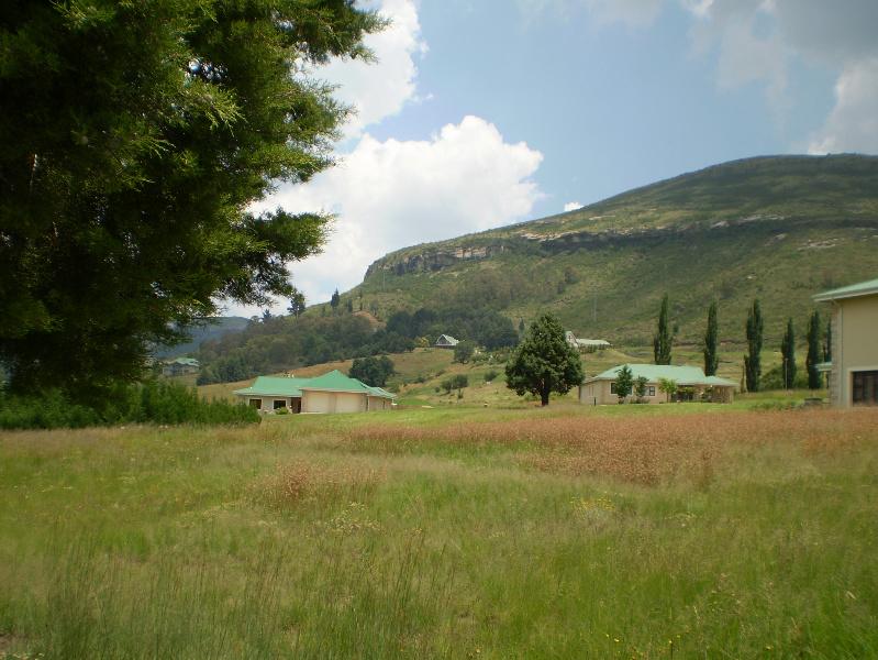528 m2 Vacant Land For Sale Clarens 1CS1124941 Pam Golding Properties