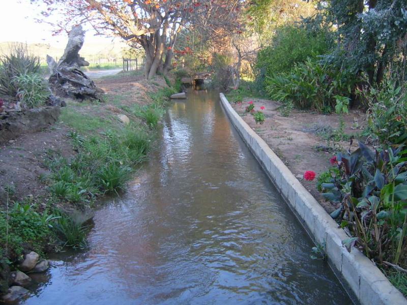 517.7 hectare Irrigation Farm For Sale De Rust 1OU1578793 Pam