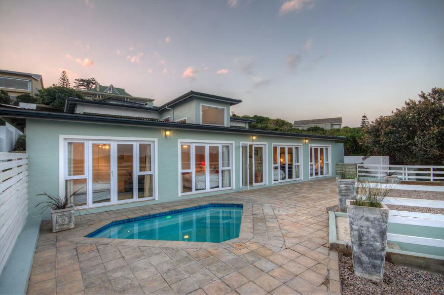 5 Bedroom House For Sale Kenton on Sea 1KO1532296 Pam Golding