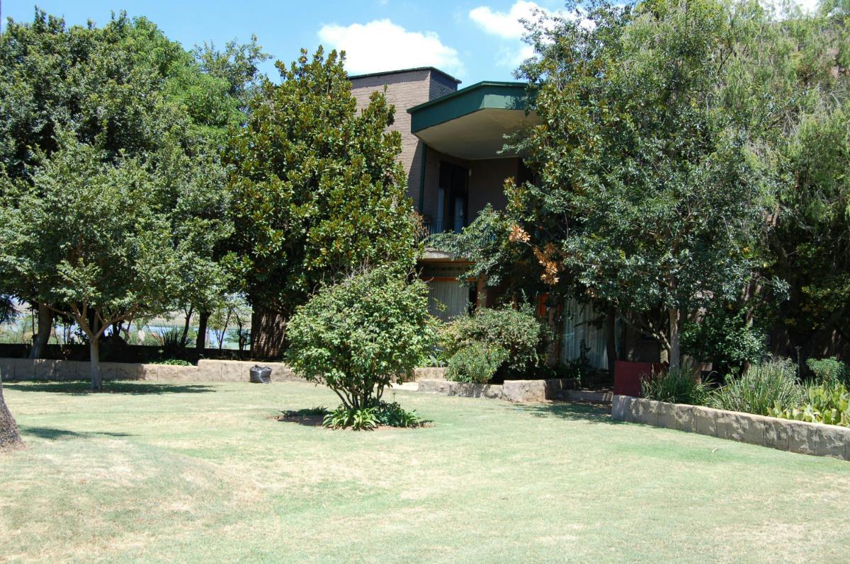 27 Guest Room Country Resort For Sale Bronkhorstbaai PRN1211992