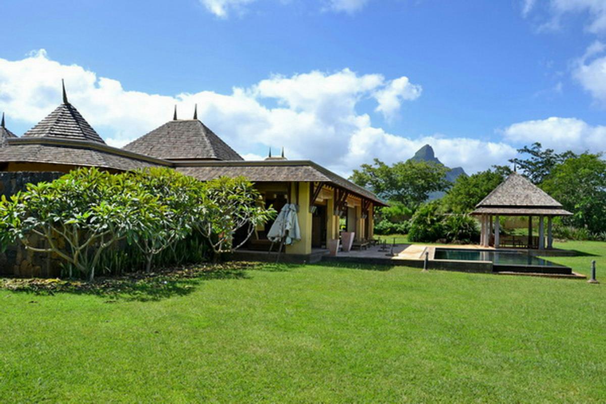 4 bedroom house for sale in Tamarina Golf and Beach Estate  (Mauritius)