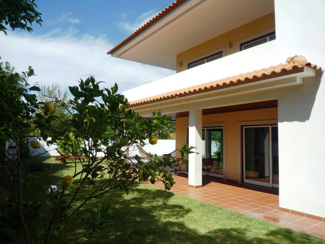 3 bedroom apartment for sale in Estoril (Portugal)