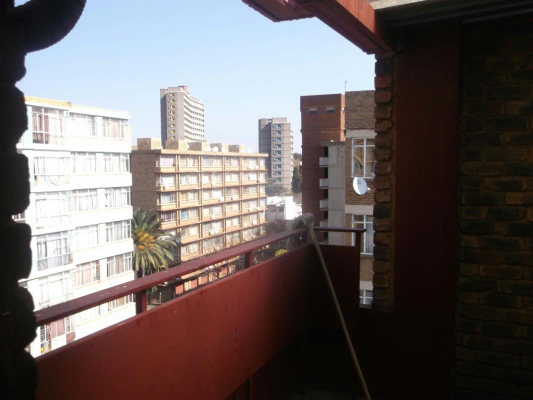 3 Bedroom Apartment For Sale Sunnyside (Pretoria East) PT1232072