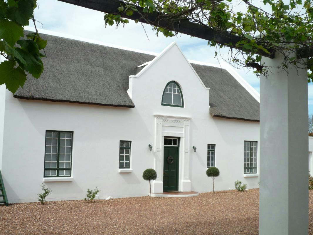 5-star 6 guest room guesthouse for sale in Swellendam