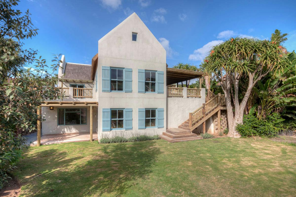 4 Bedroom House To Rent Kenton on Sea 1KO1521999 Pam Golding