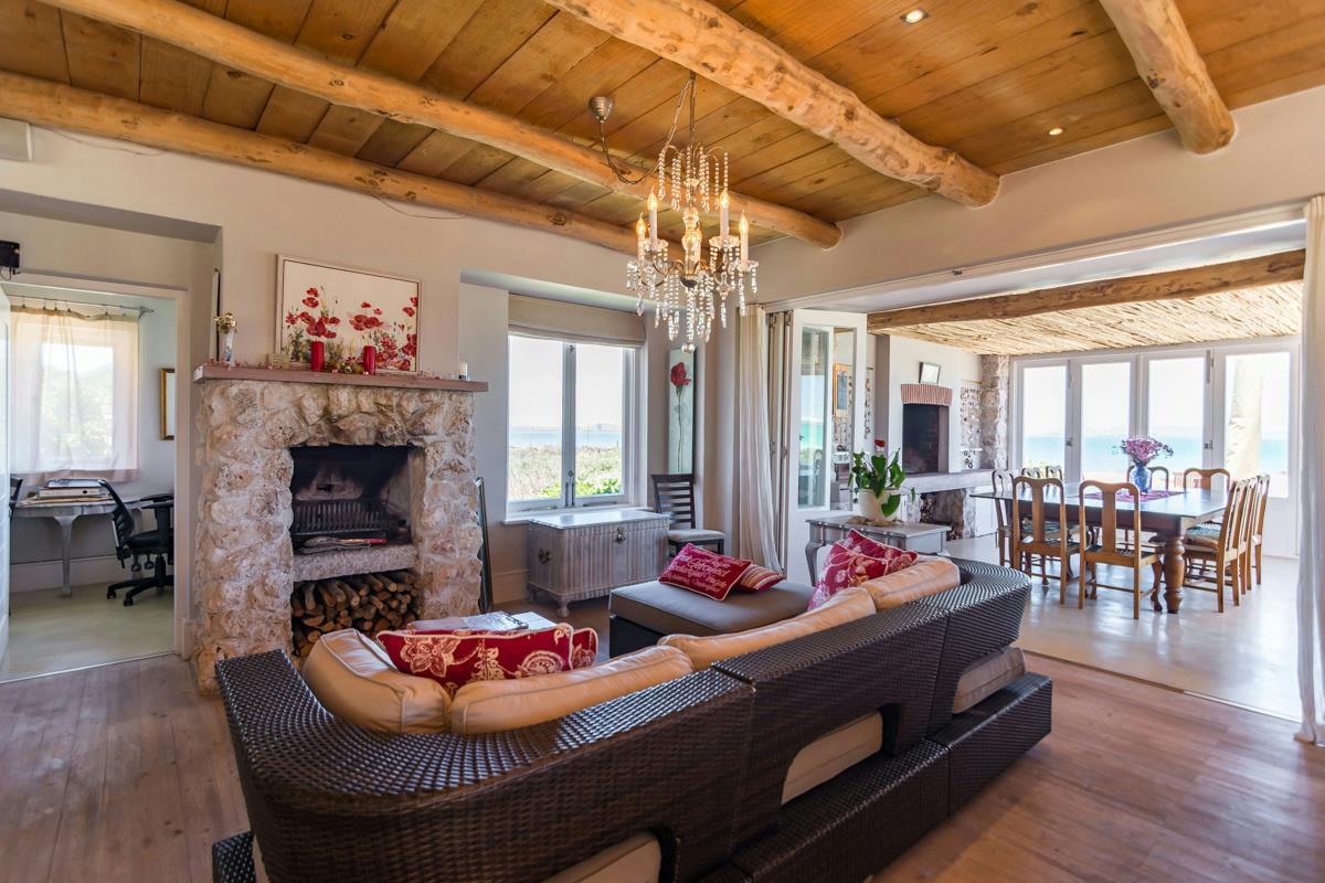 7 Bedroom House For Sale Saldanha Bay LA1250581 Pam Golding