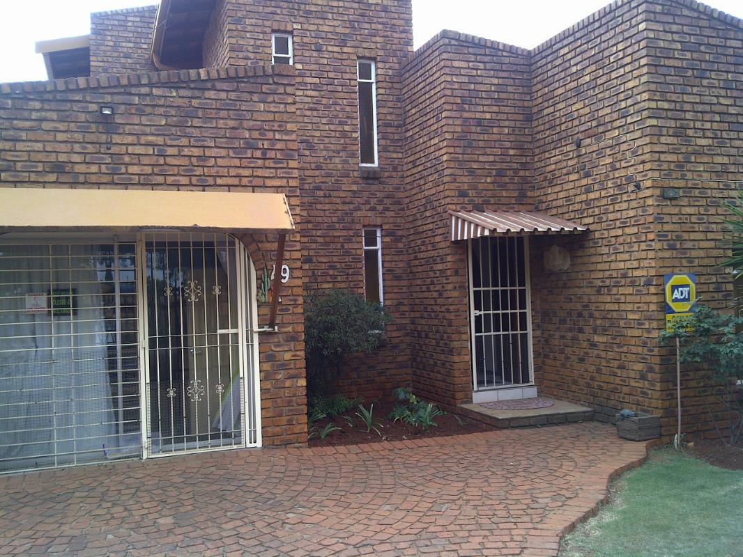 3 Bedroom House To Rent Petersfield 1SP1639415 Pam Golding Properties