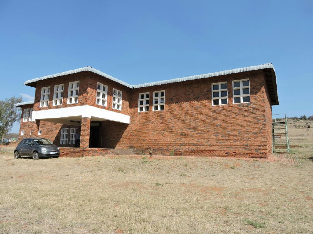24.3 hectare mixed use farm for sale in Magaliesburg