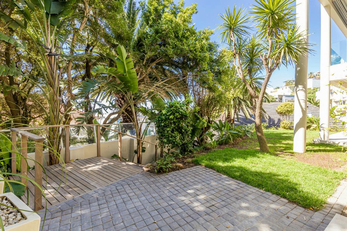 5 Bedroom House For Sale Bantry Bay AS1587579 Pam Golding Properties