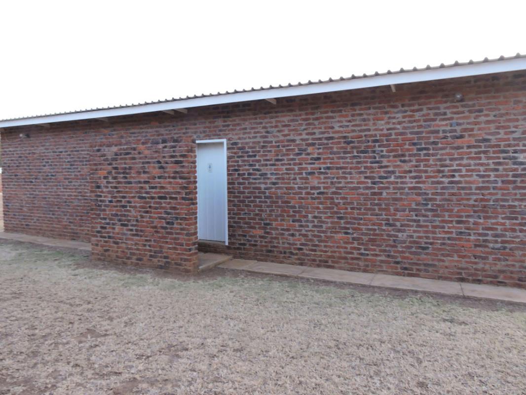 1262.9 hectare Game Farm For Sale | Swartruggens | 1RU1289133 | Pam ...