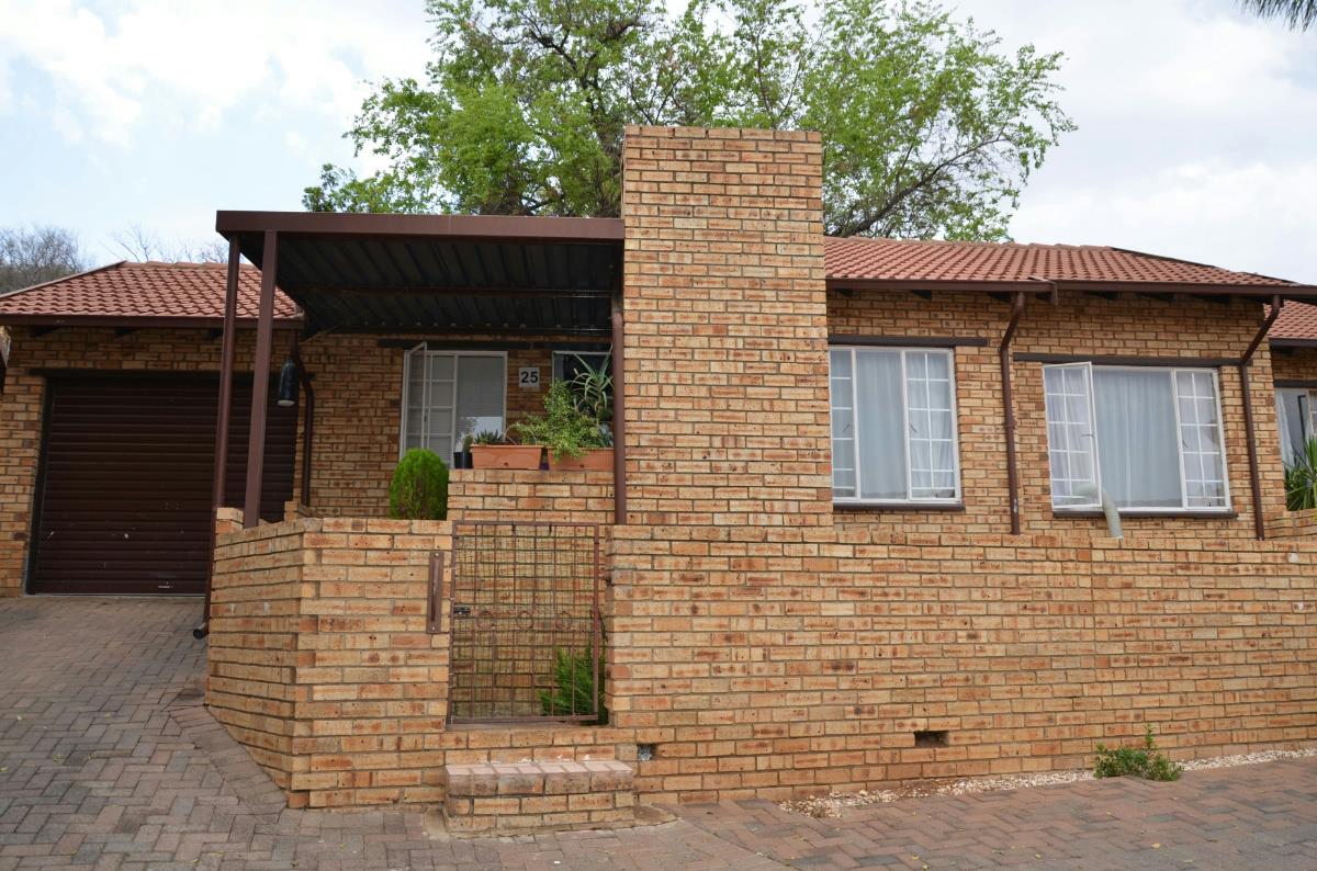 3 bedroom security complex home for sale in Safari Gardens