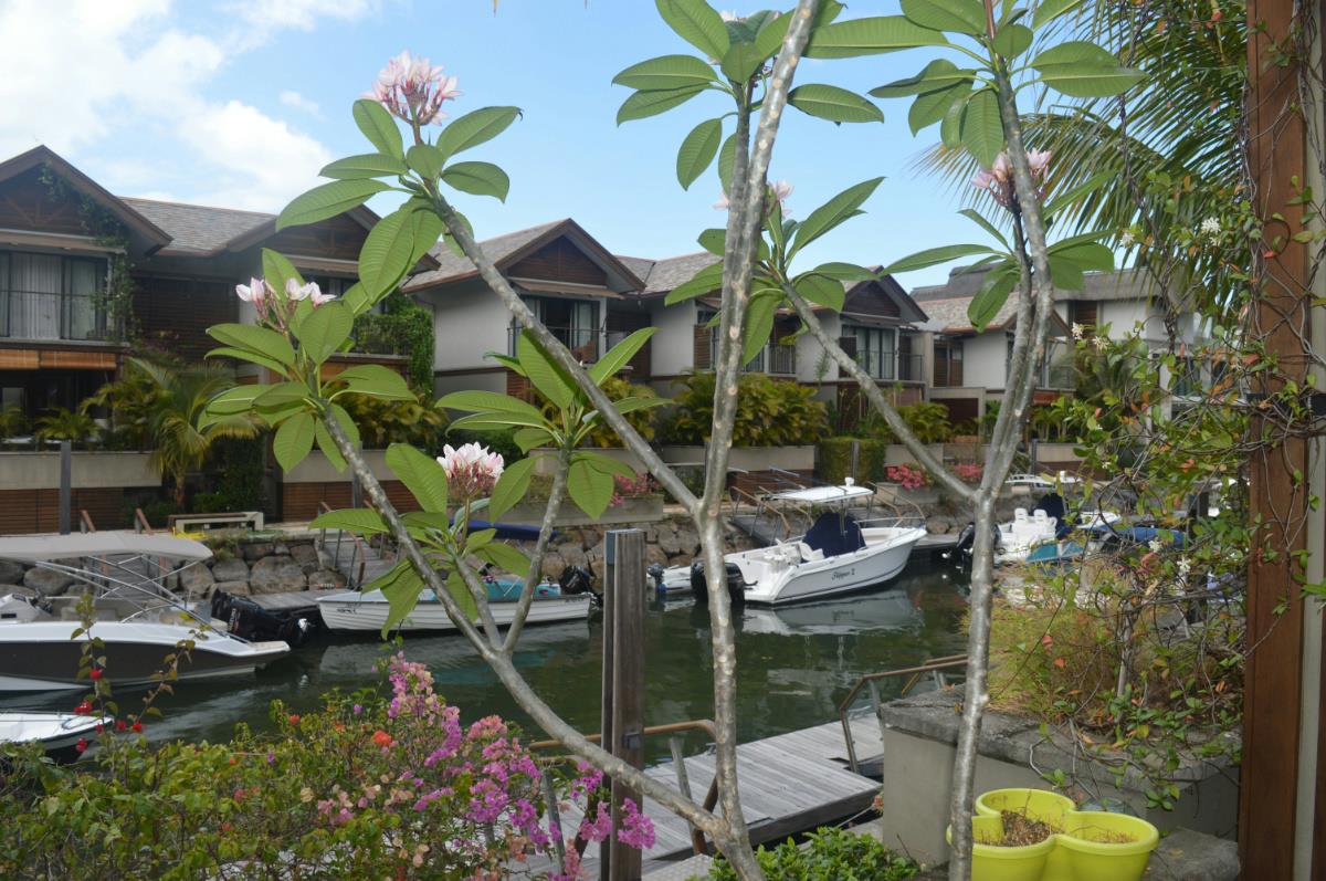 3 Bedroom Apartment To Rent Black River (Mauritius) MUR1292701