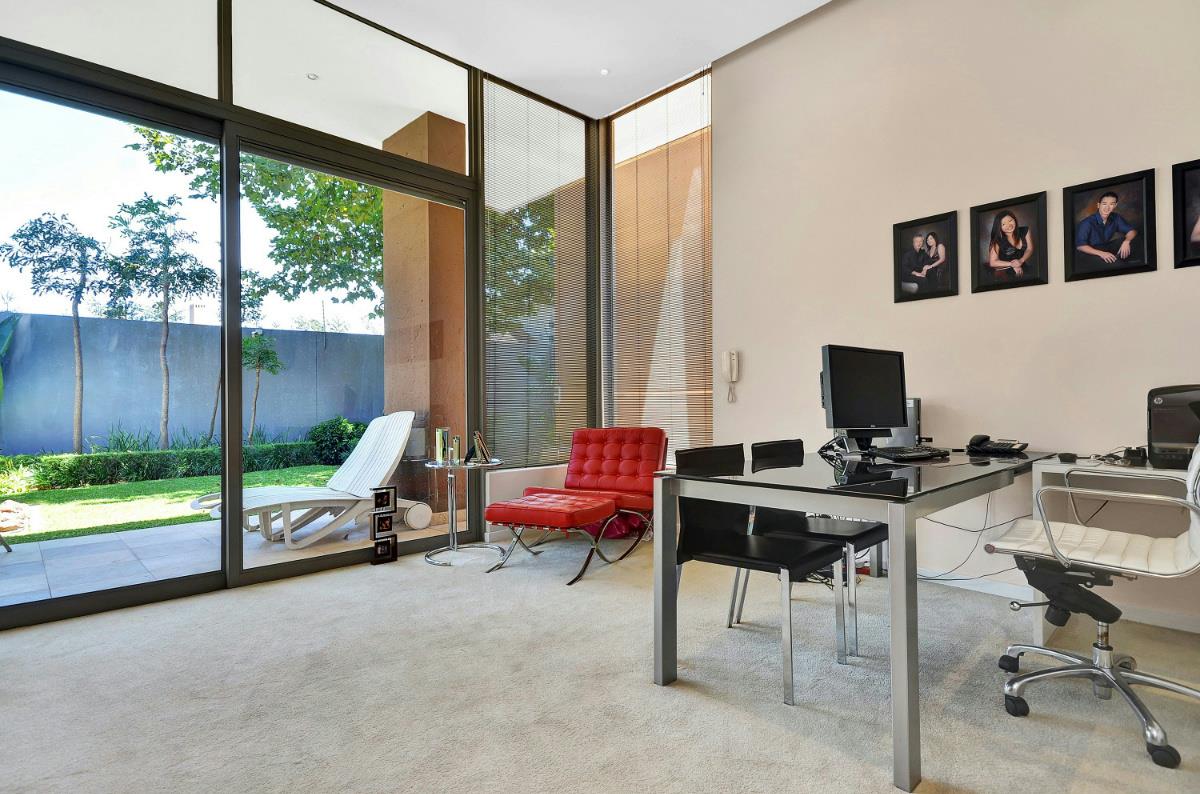 4 Bedroom Doublestorey Cluster For Sale Hyde Park (Sandton