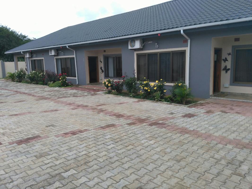2 bedroom security complex home to rent in Ibex Hill (Zambia)