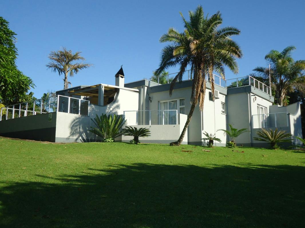 4 bedroom single-storey house for sale in Palm Beach