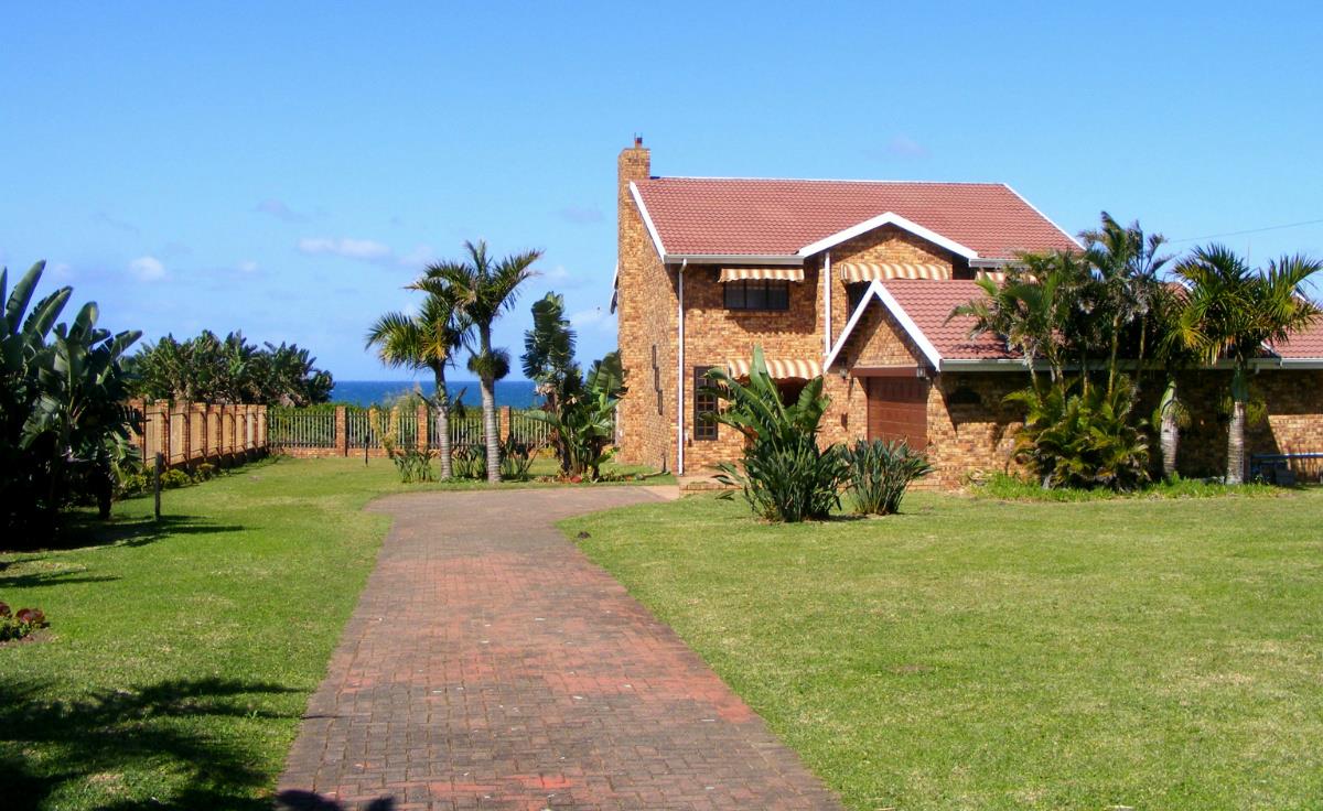 5 Bedroom House For Sale Port Edward 1PD1004674 Pam Golding Properties