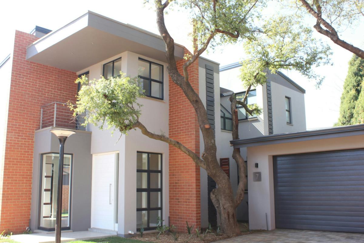 3 Bedroom House For Sale Menlo Park PT1332184 Pam Golding Properties