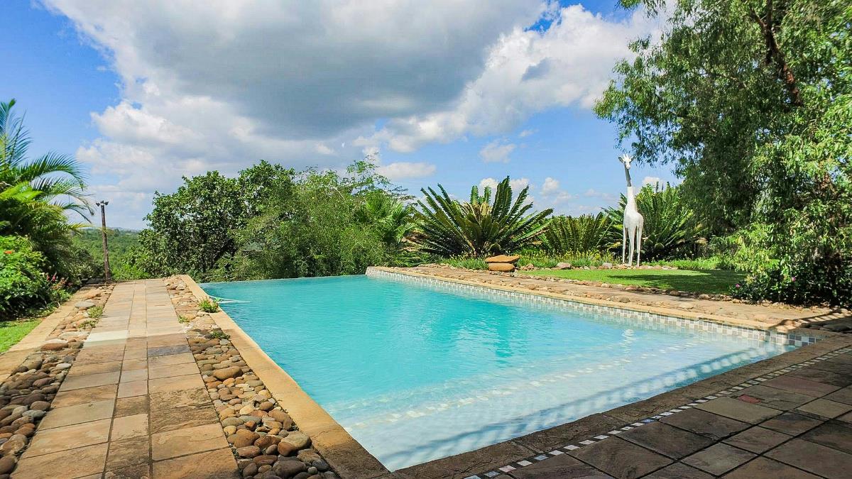 128480 m2 Smallholding For Sale White River 1WR1159069 Pam