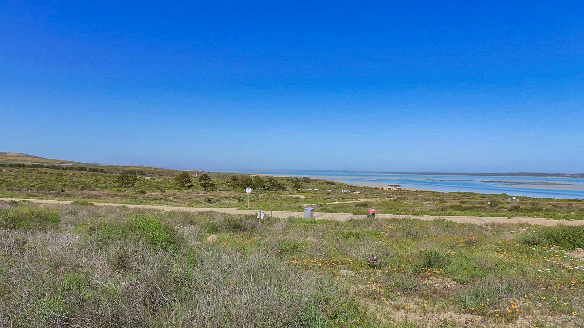 690 m&sup2; vacant land for sale in Shark Bay