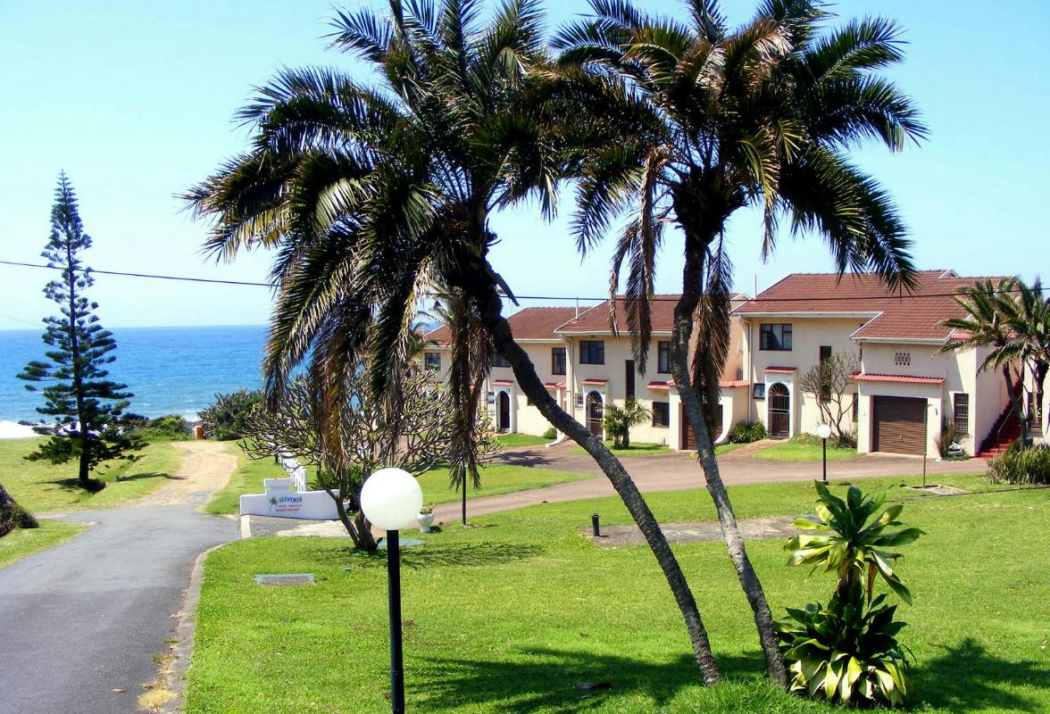 3 Bedroom Townhouse For Sale Port Edward 1PD1141575 Pam Golding
