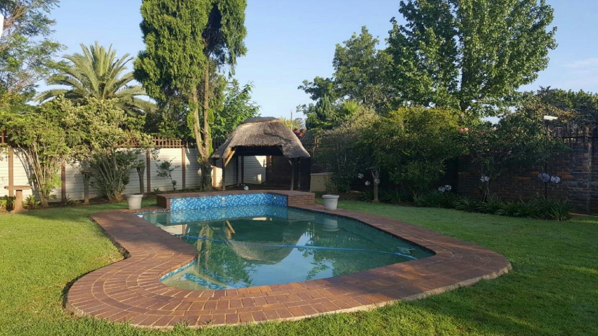 3 Bedroom House For Sale Sherwood Gardens 1BJ1480319 Pam Golding Properties