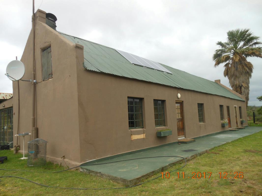 349.93 hectare mixed use farm for sale in Langkloof