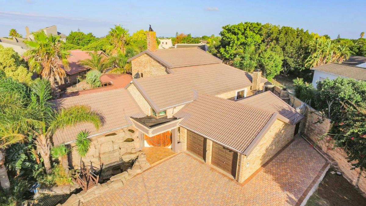 3 bedroom house for sale in Summerstrand