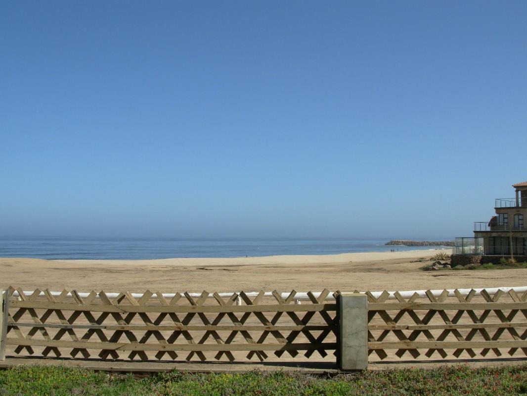 3 Bedroom Singlestorey House For Sale (Namibia) 3NM1371058