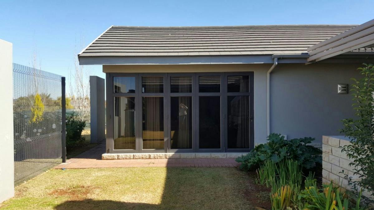 4 Bedroom House For Sale Kimberley 1KJ1372106 Pam Golding Properties