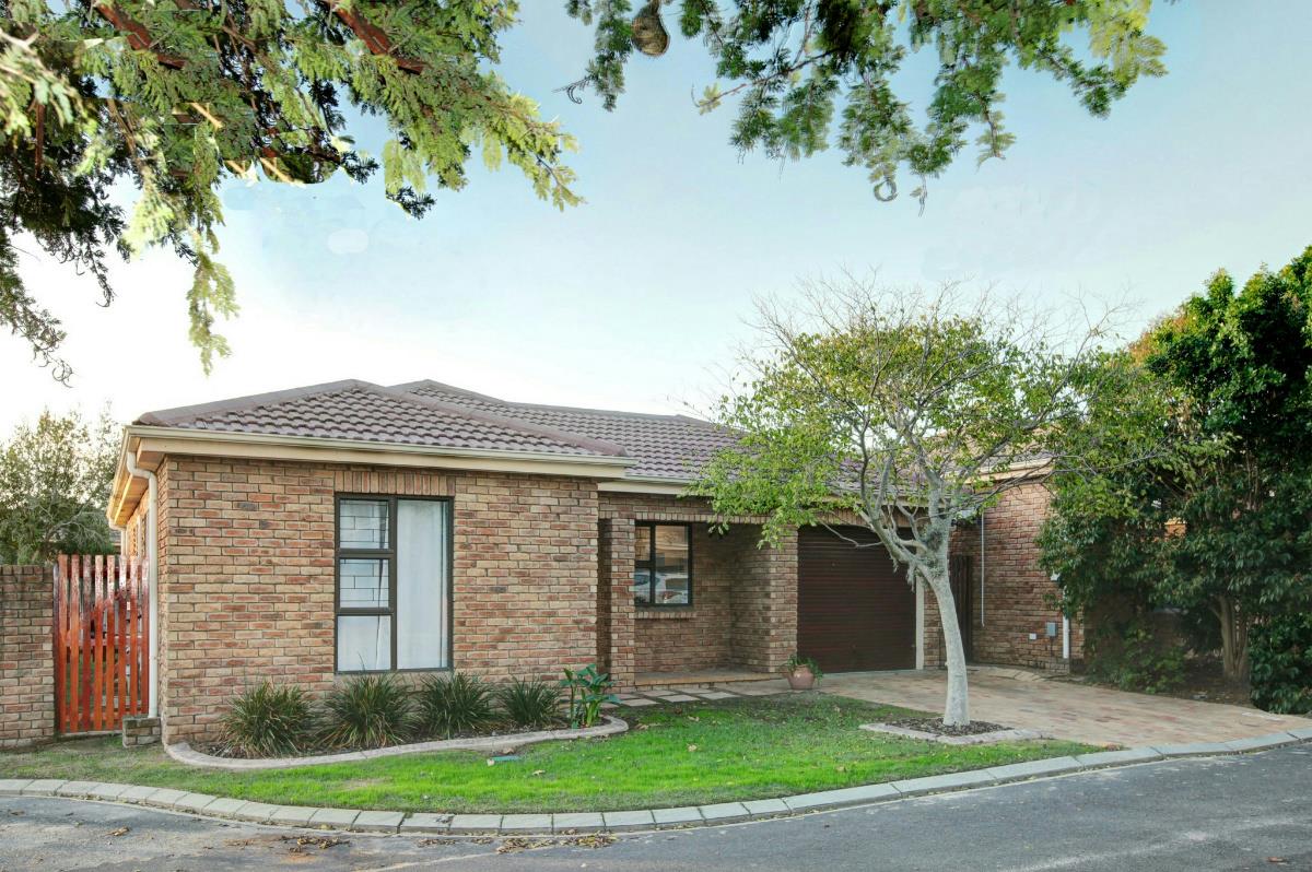 Houses for Sale and Flats to Rent in Durbanville Pam Golding Properties