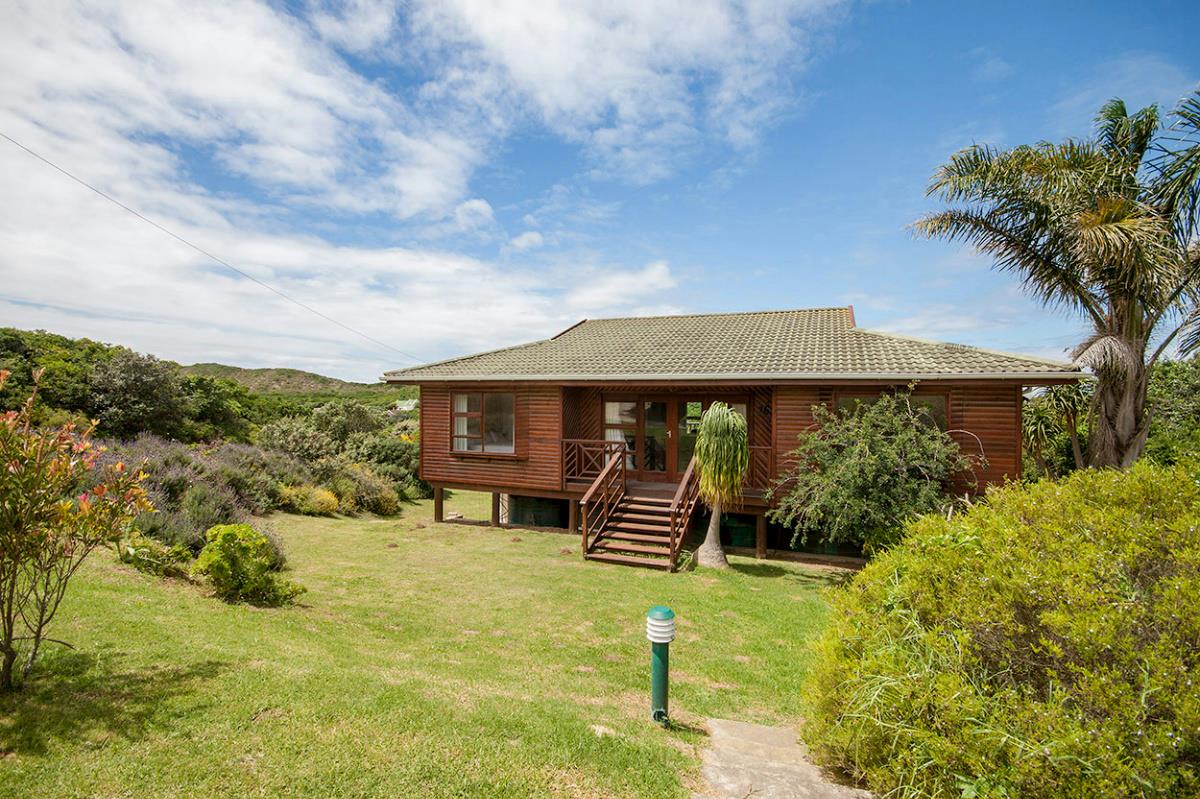 3 Bedroom House To Rent Kenton on Sea 1KO1525107 Pam Golding