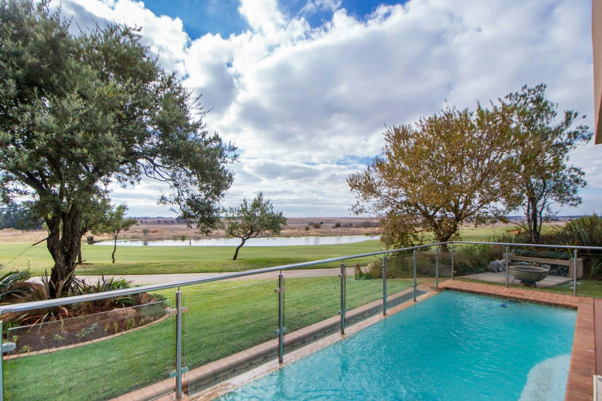 5 Bedroom Golf Estate House For Sale Serengeti Golf Estate