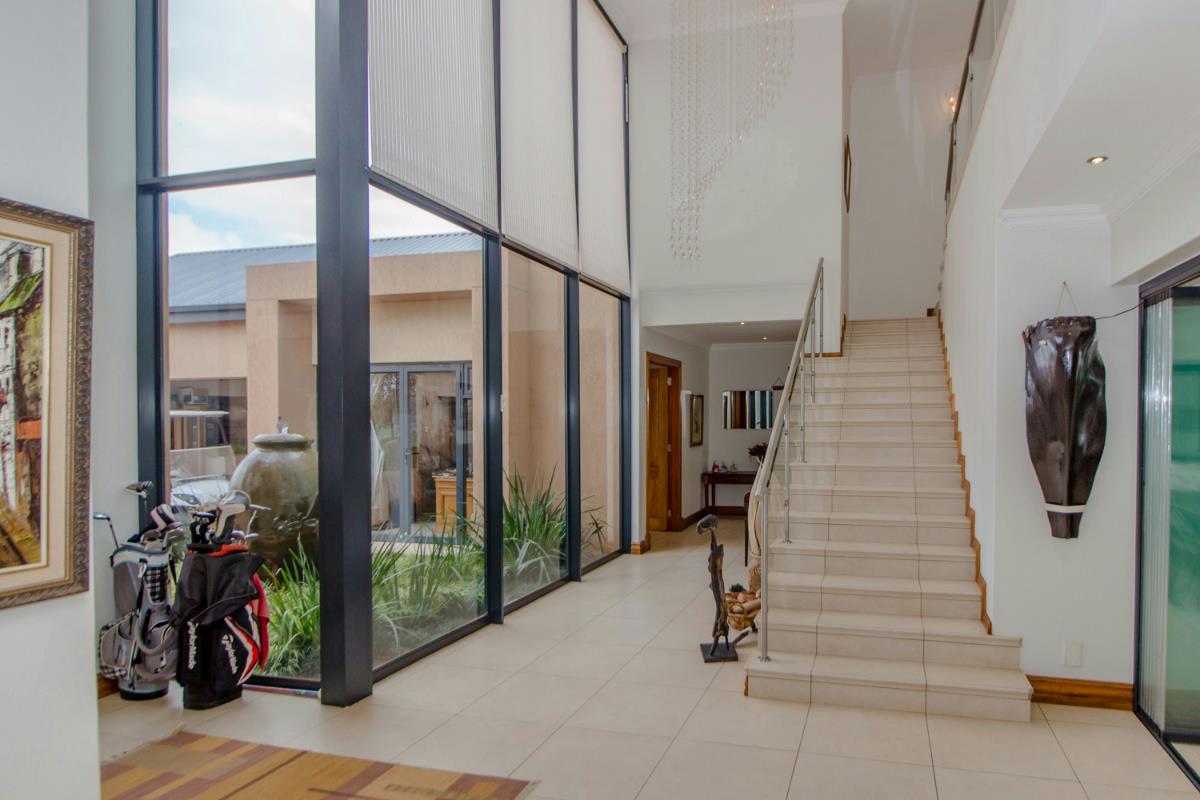 5 Bedroom Golf Estate House For Sale Serengeti Golf Estate