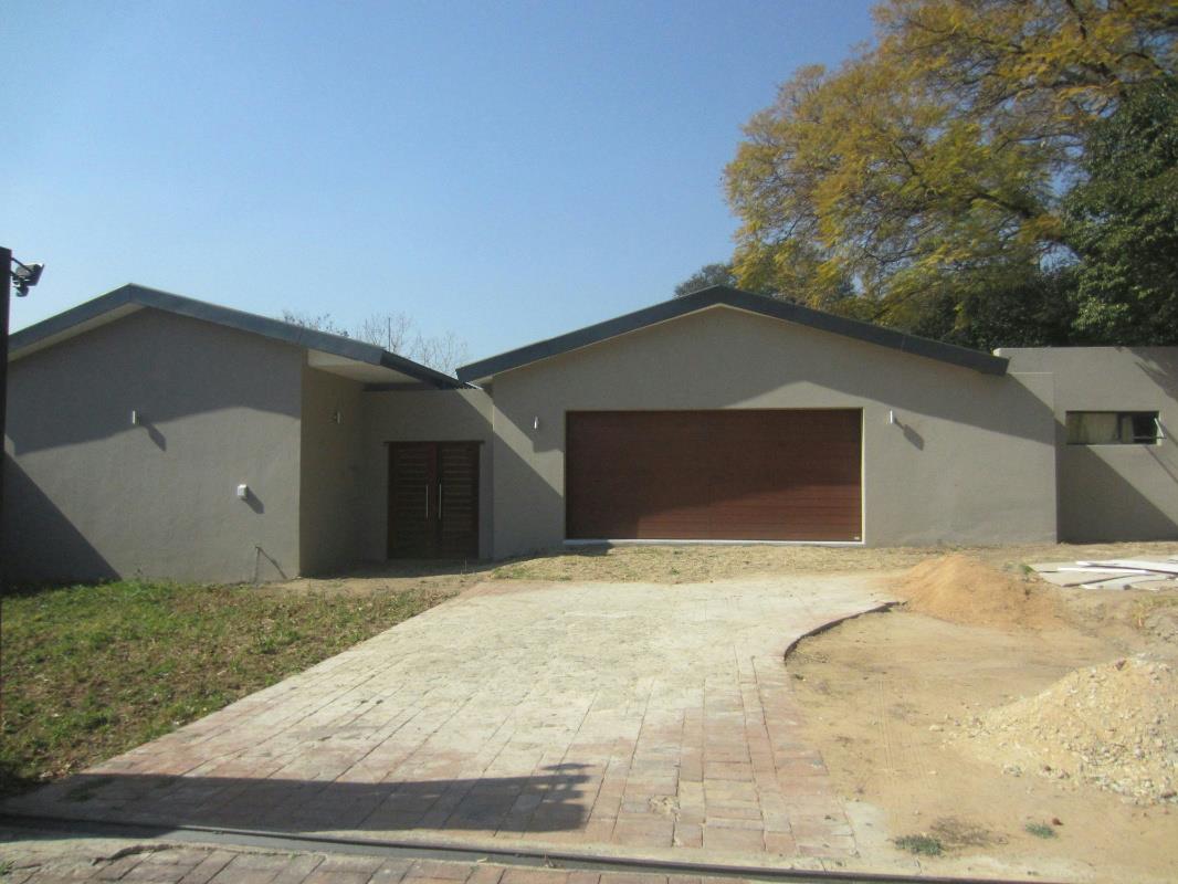 4 Bedroom House For Sale Lombardy East 1JE1379446 Pam Golding