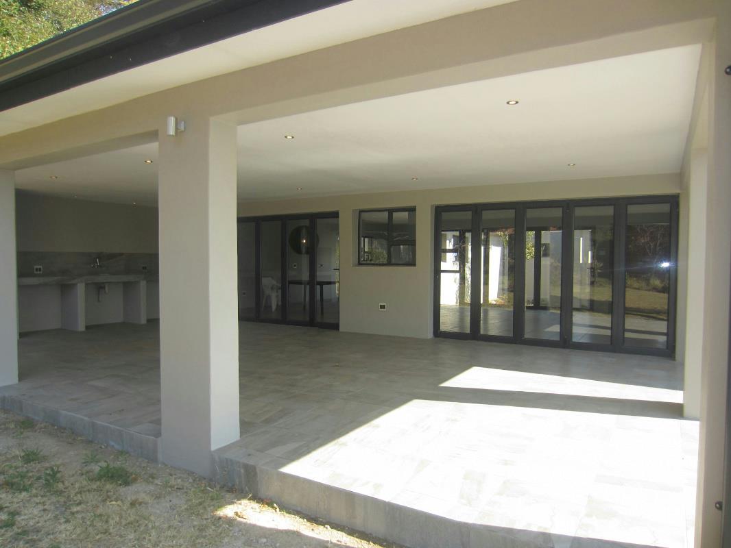 4 Bedroom House For Sale Lombardy East 1JE1379446 Pam Golding