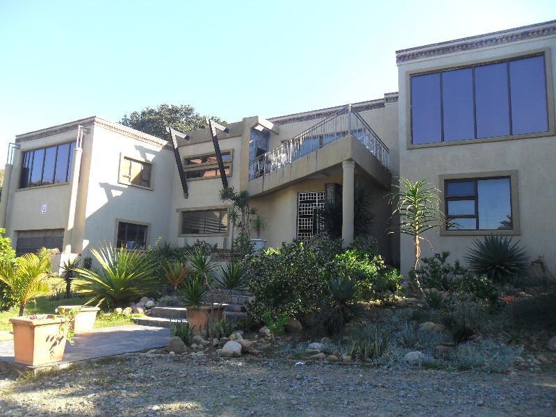 4 Bedroom House For Sale Oslo Beach (Port Shepstone) 1PX1559617 Pam Golding Properties