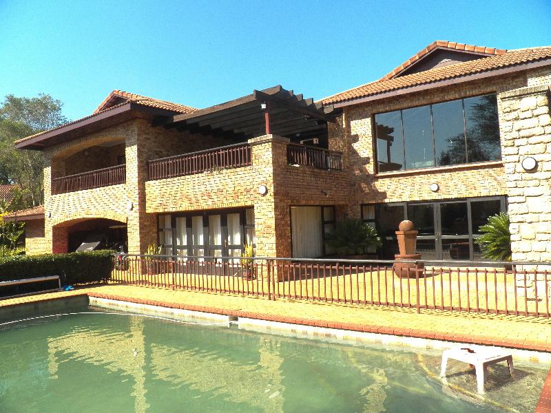 6 Bedroom House For Sale White River Country Estate 1WR1138932