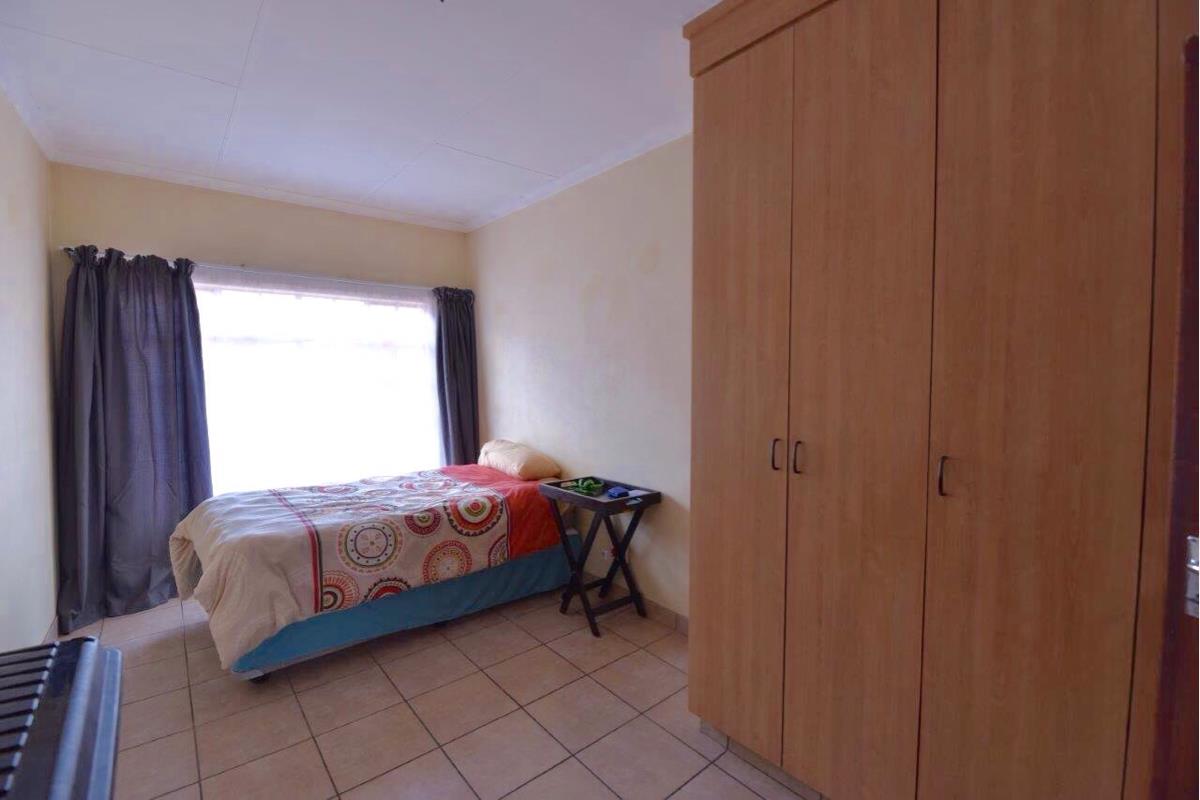 1 Bedroom Apartment To Rent Ermelo 1EM1567095 Pam Golding Properties