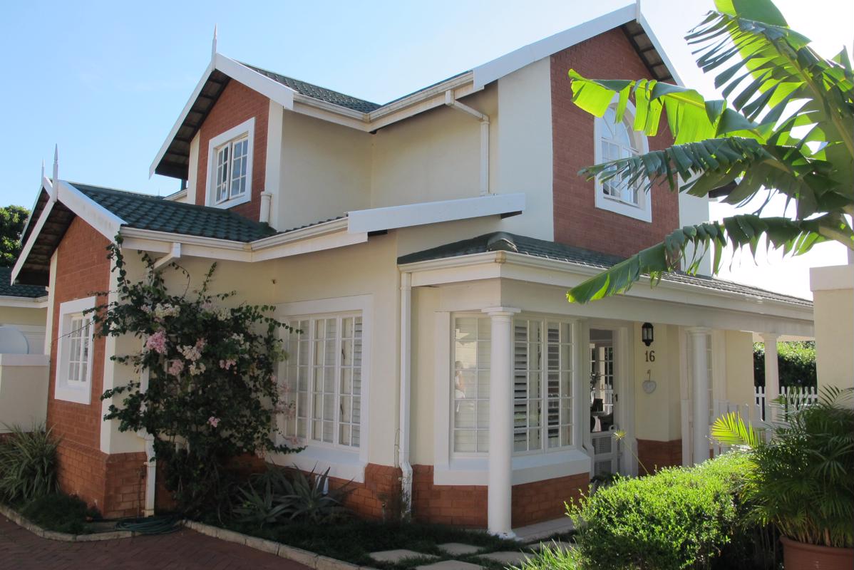 3 bedroom townhouse for sale in Mount Edgecombe Country Estate