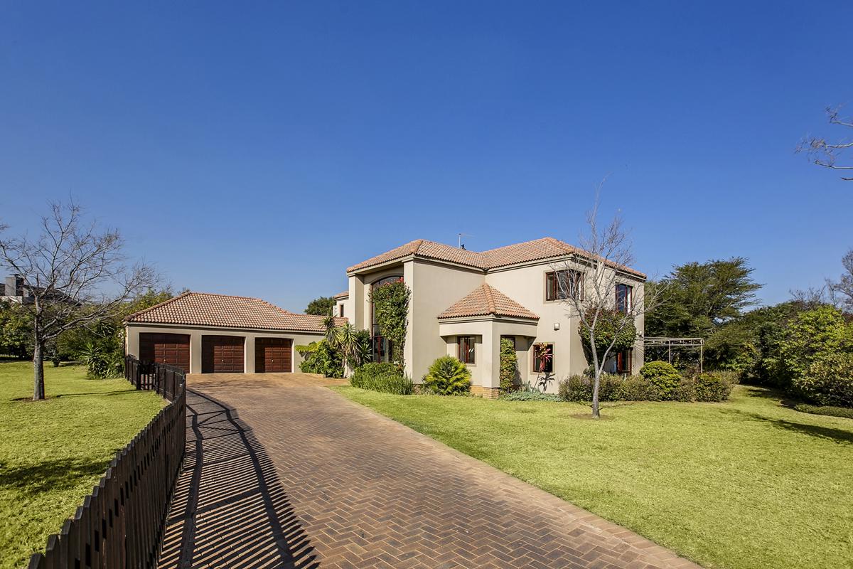 3 Bedroom Security Estate Home For Sale Saddlebrook Estate