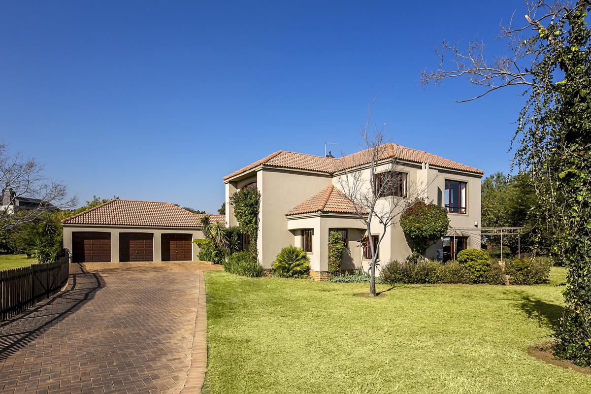 3 Bedroom Security Estate Home For Sale Saddlebrook Estate