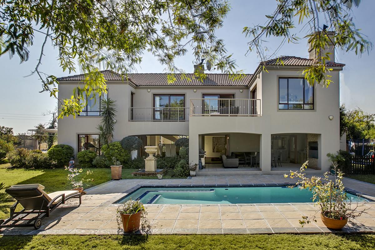 3 Bedroom Security Estate Home For Sale Saddlebrook Estate