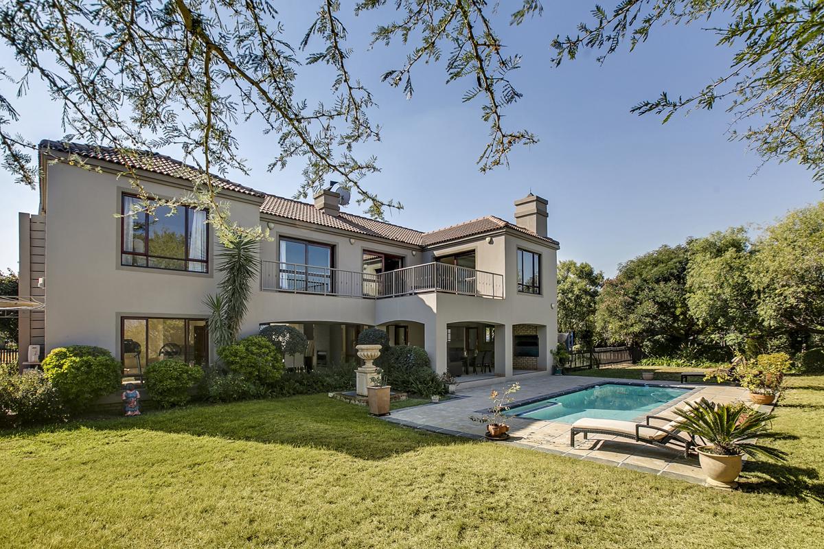 3 bedroom security estate home for sale in Saddlebrook Estate