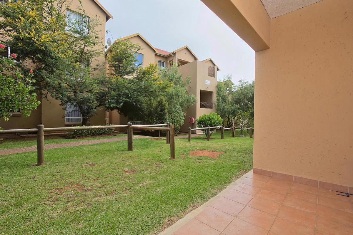 2 Bedroom Apartment For Sale Pomona 1KQ1392496 Pam Golding Properties