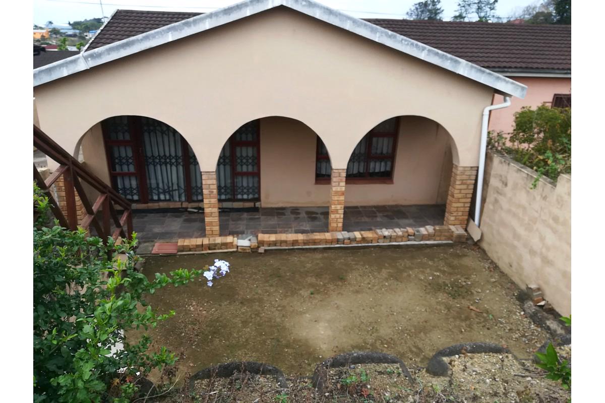 2 Bedroom House For Sale Marburg 1PX1393688 Pam Golding Properties