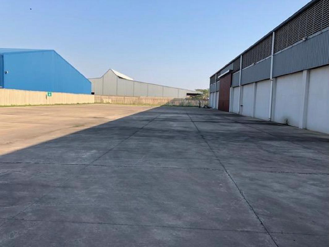 8000 m2 Commercial Industrial Property For Sale Alton 1RI1358860