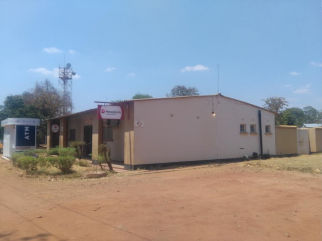 1350 m2 Commercial Office For Sale Katete (Zambia) 3ZA1542757 Pam