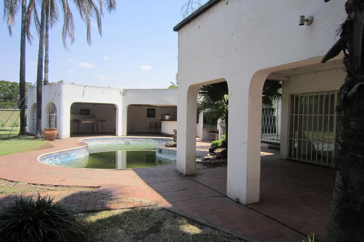 5 Bedroom House For Sale Strathaven (Zimbabwe) 3ZB1402223 Pam